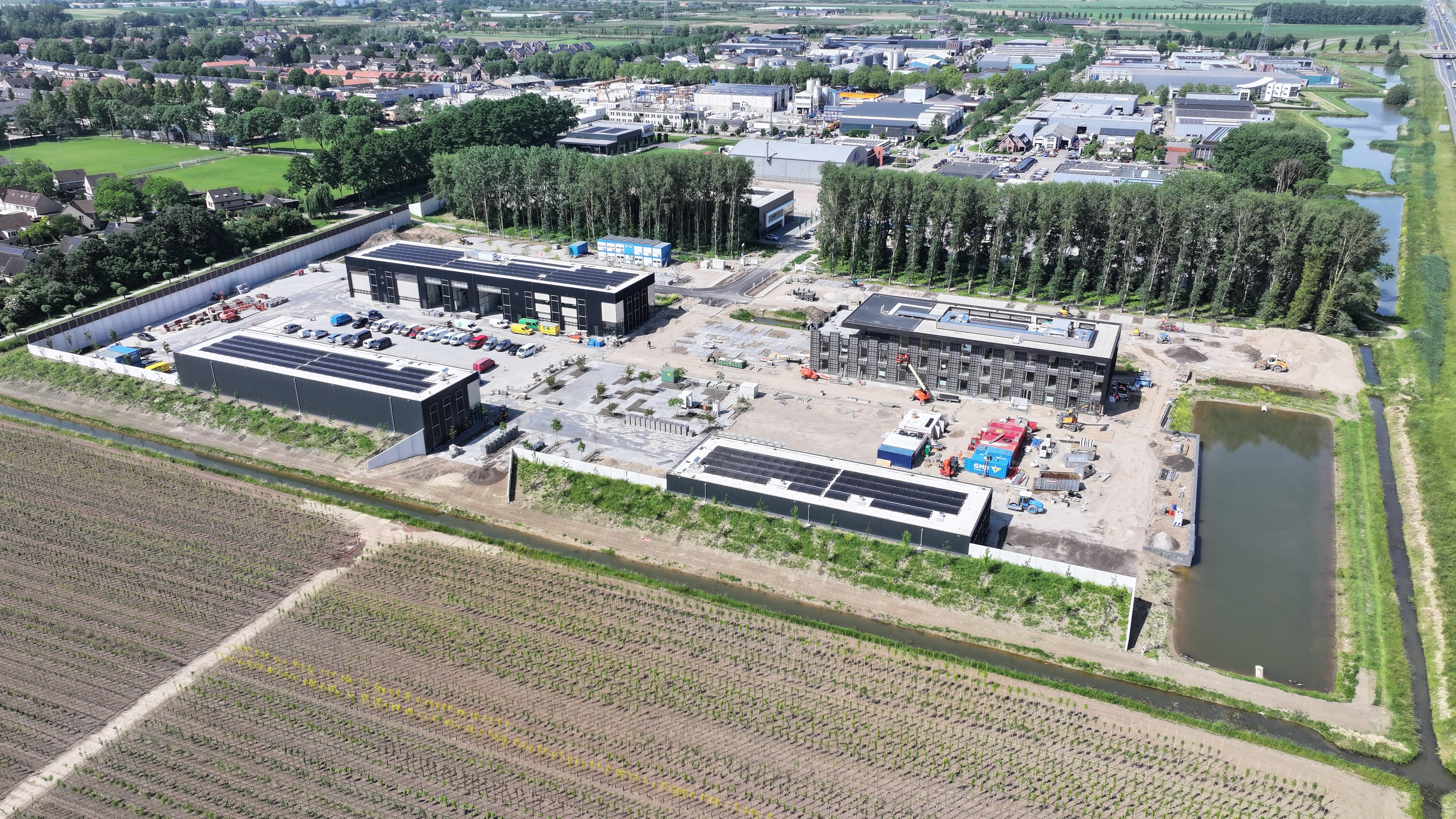 1. Welkom _ dronebeeld 01062026.jpg
